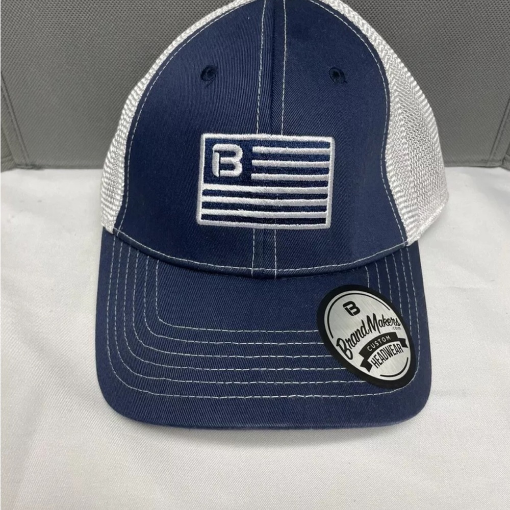 Brand Makers Hat Blue and White Mesh Trucker Flag Hat Mens Small/Medium